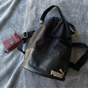 Cool Puma Reversible Bucket black bag